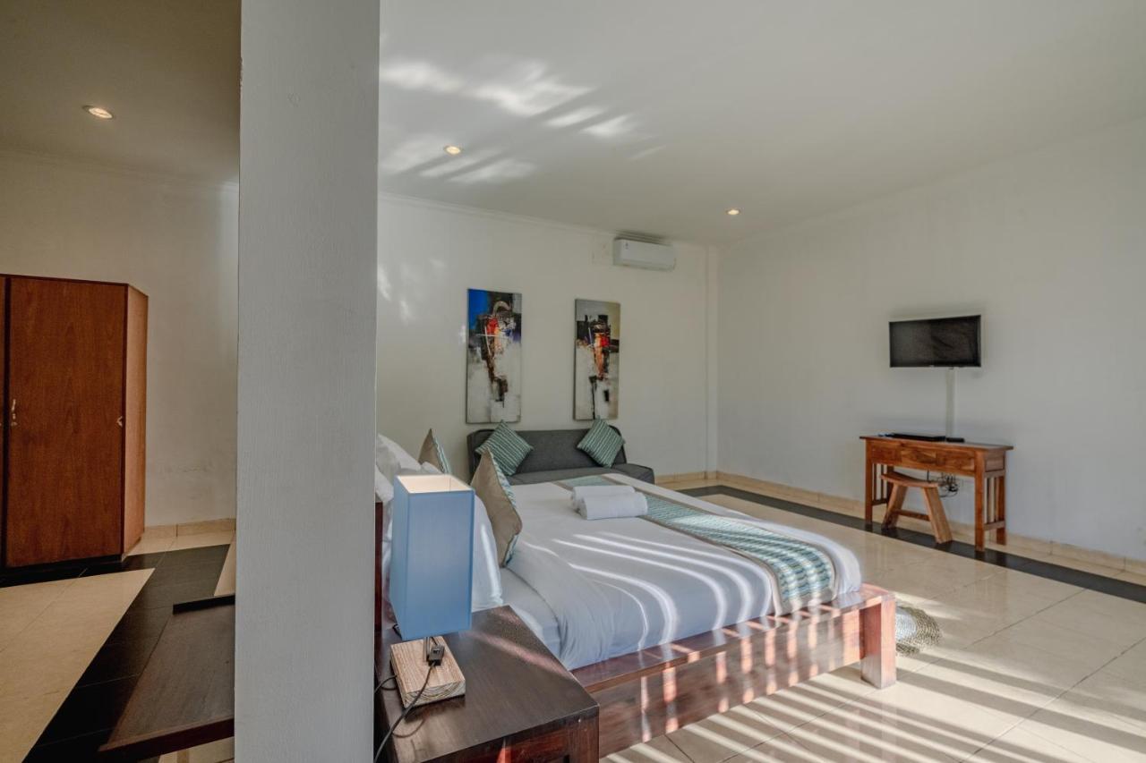 Villa Alleira Seminyak By Best Deals Asia Hospitality Exterior foto